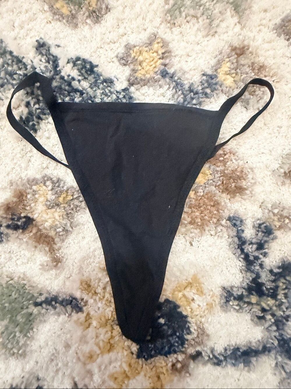 SKIMS Fits Everybody Micro Thong Onyx Black Size S NWOT String Panty Underwear